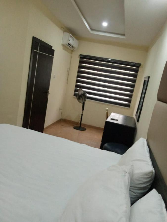 Senators Suites And Towers Hotel Omole Exterior foto