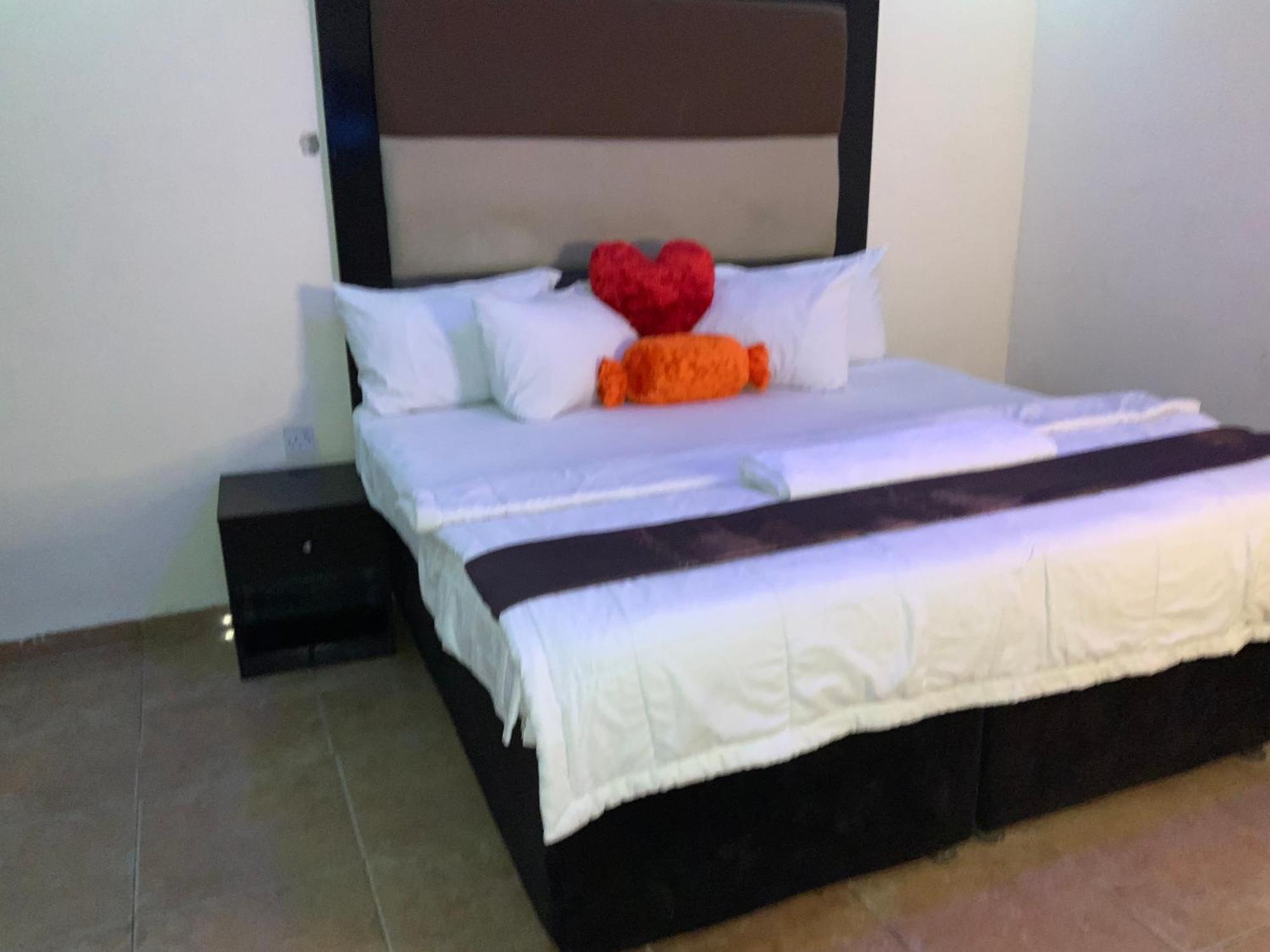 Senators Suites And Towers Hotel Omole Exterior foto